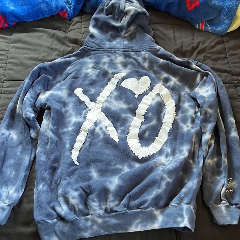 XO - The Weeknd Blue Bleached Hoodie x TikTok